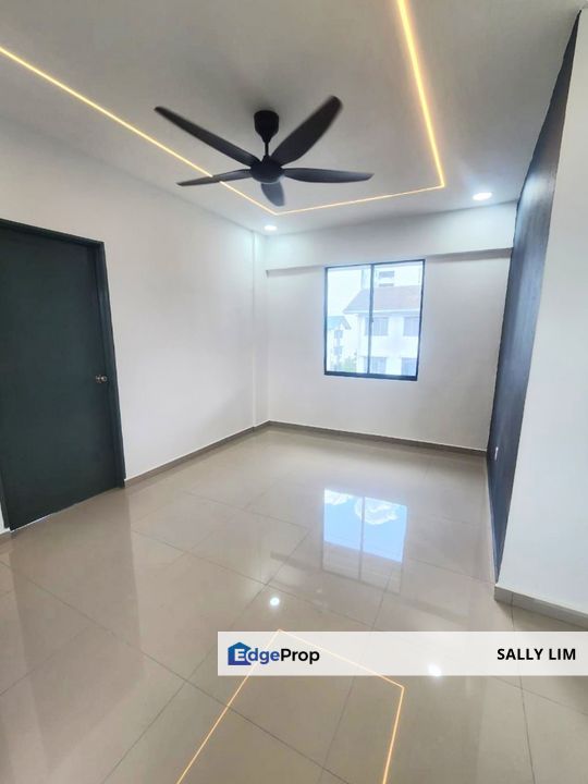 Taman Molek Low Cost Flat Fully Renovated Unit For Sale, Johor, Johor Bahru