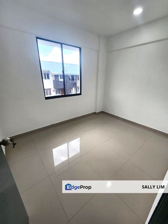 Taman Molek Low Cost Flat Fully Renovated Unit For Sale, Johor, Johor Bahru