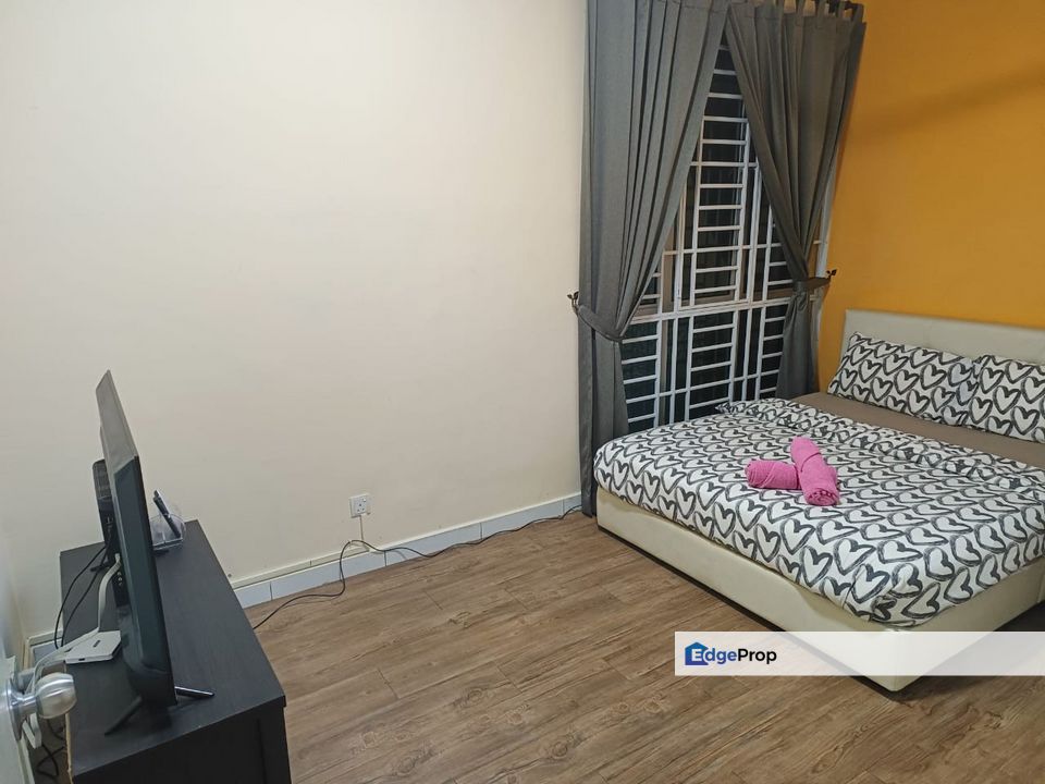 Akademik Suites @ Austin Height 2 Rooms & Fully Furnished For Rent, Johor, Johor Bahru