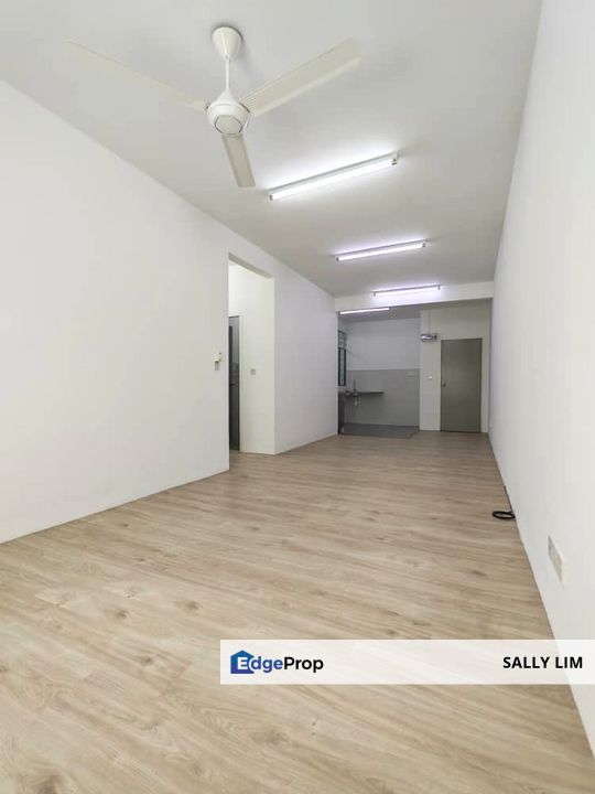 Pangsapuri Flora Damai Near Eco Summer Level 1 Unit For Sale, Johor, Johor Bahru