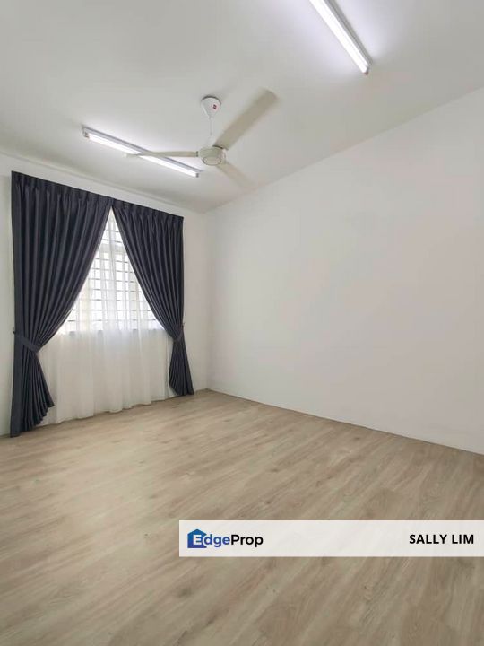 Pangsapuri Flora Damai Near Eco Summer Level 1 Unit For Sale, Johor, Johor Bahru