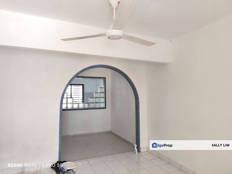 Taman Damai Jaya Skudai Double Storey Low Cost House For Rent, Johor, Skudai