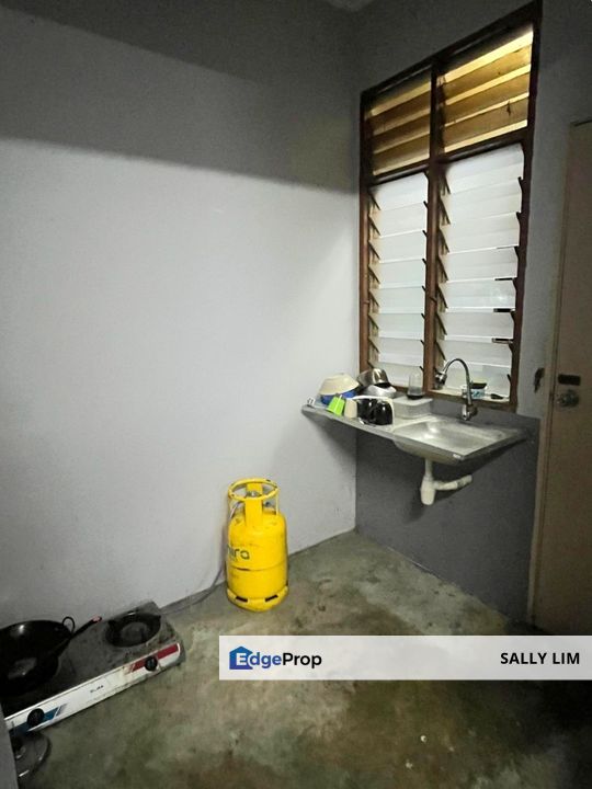 Jasmine Flat @ Taman Desa Cemerlang For Sale, Johor, Ulu Tiram