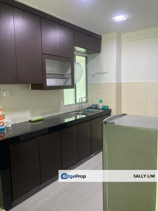 Suriamas Suites @ Larkin 3 Rooms Fully Furnished Unit For Rent / Nearby CIQ, Johor, Johor Bahru