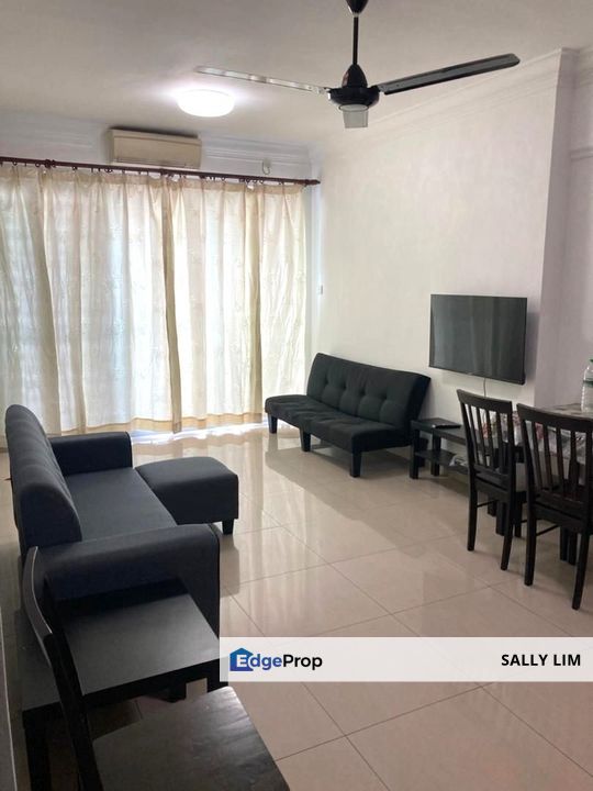 Suriamas Suites @ Larkin 3 Rooms Fully Furnished Unit For Rent / Nearby CIQ, Johor, Johor Bahru