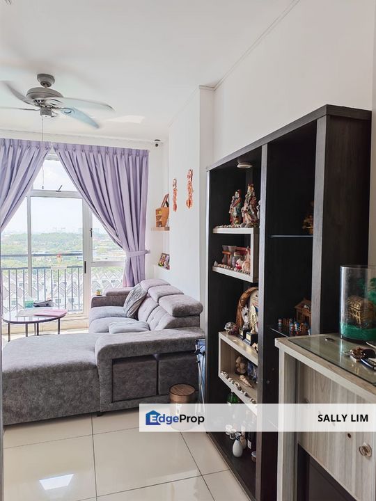 Midas @ Seri Alam 2+1 Rooms Unit & Middle Floor For Sale, Johor, Pasir Gudang
