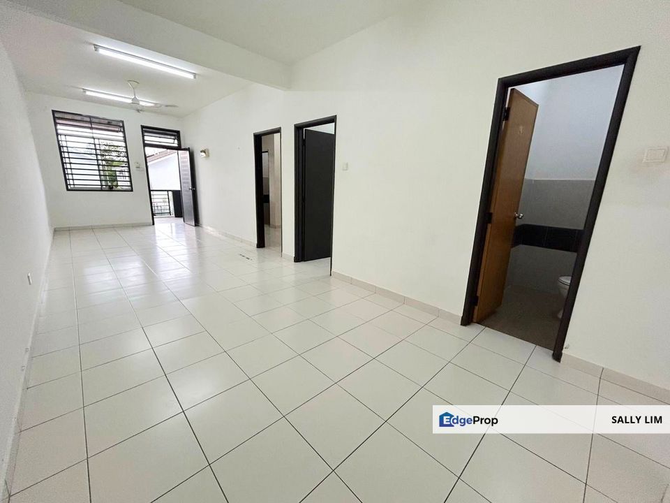 Taman Sierra Perdana Townhouse Upper Unit For Rent, Johor, Masai