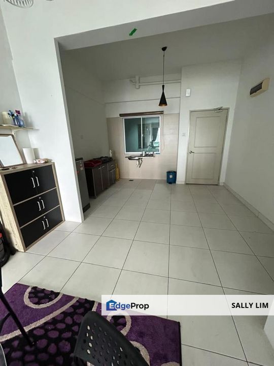 Akademik Suites @ Austin Height 2 Rooms & Partial Furnished For Rent, Johor, Johor Bahru