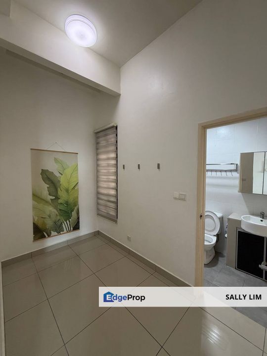 Austin Suites @ Mount Austin 1+1 Room with Fully Furnished For Rent, Johor, Johor Bahru