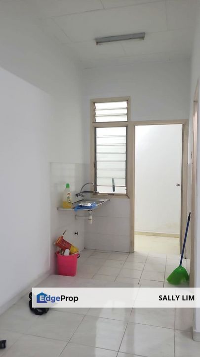 Ehsan Jaya Medium Cost Shop Apartment For Sale, Johor, Johor Bahru