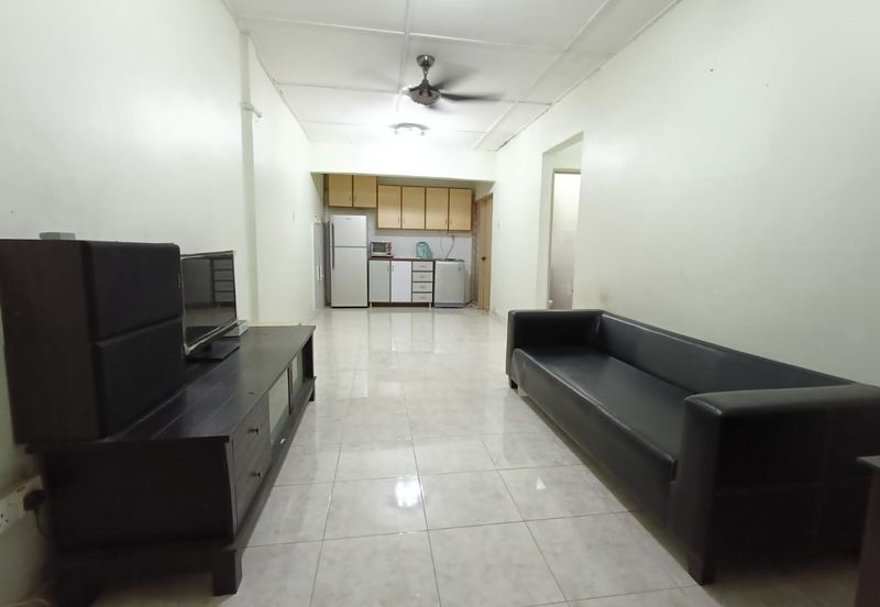Flat Taman Plentong Utama