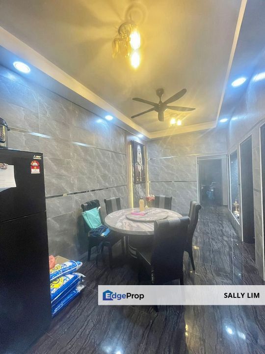 Taman Kempas Indah Single Storey Fully Renovated & Extended , Johor, Johor Bahru