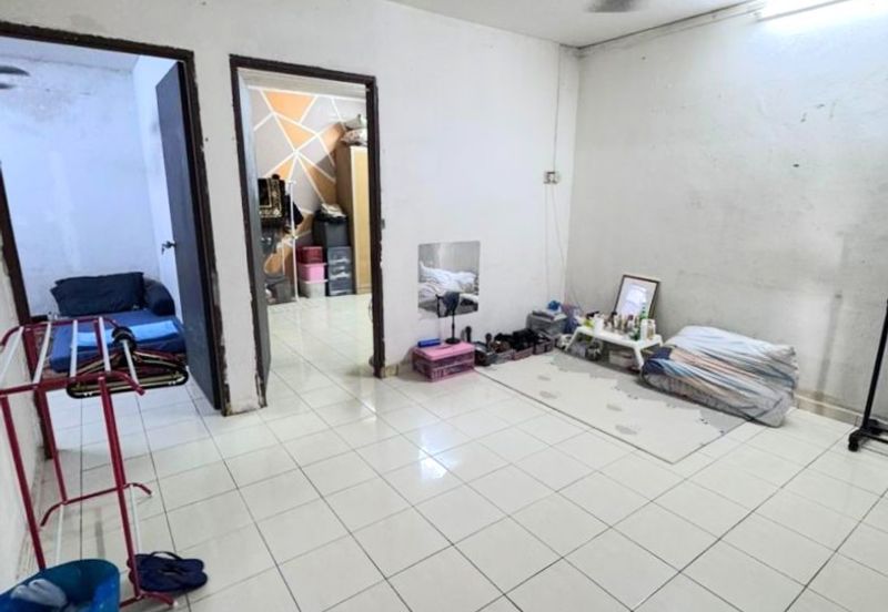 Flat Bandar Selesa Jaya @ Jalan Silat Lincah