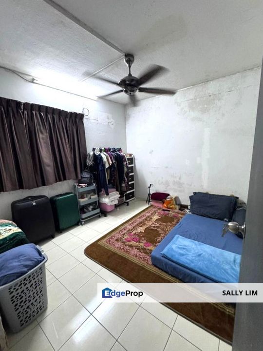 Bandar Selesa Jaya Skudai Low Cost Flat Ground Floor Unit For Sale, Johor, Skudai