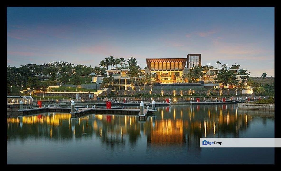 Corner Showunit Bungalow Villa Puteri Harbour Can Park Ferry Or Boat