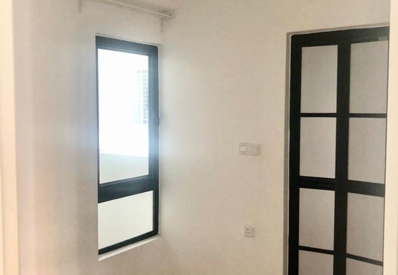 PARTIAL FURNISHED, Suria Residence, Bukit Jelutong