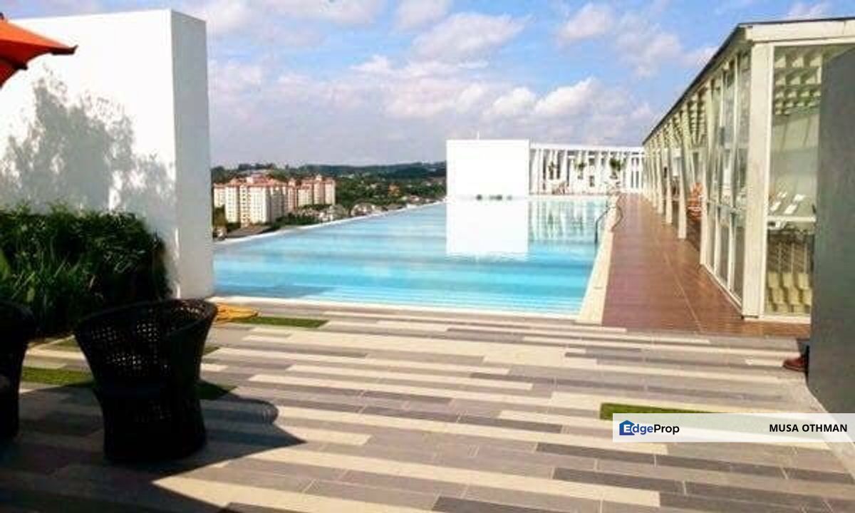 PARTIALLY FURNISHED, Suria Jelutong,Bukit Jelutong, Selangor, Bukit Jelutong