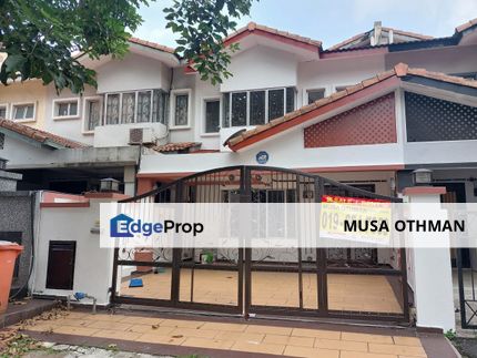 PARTIALLY FURNISHED, 2 Storey intermediate,Kelana Idaman,Kelana Jaya, Selangor, Kelana Jaya