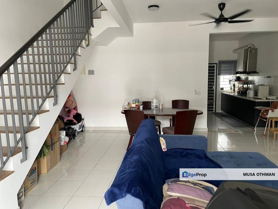 FULLY FURNISHED 2 Storey intermediate, Elsa Bandar Bukit Raja Klang, Selangor, Klang