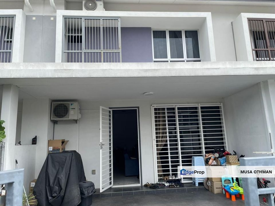 FULLY FURNISHED 2 Storey intermediate, Elsa Bandar Bukit Raja Klang, Selangor, Klang