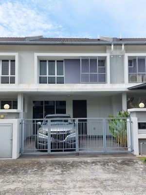 RENOVATED 2 Storey intermediate, Elsa Bandar Bukit Raja Klang for Sale ...