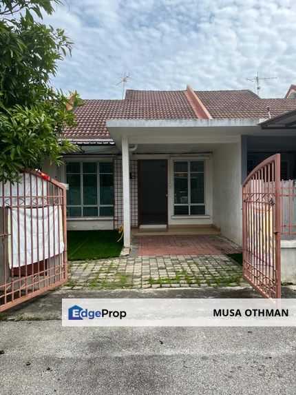 EXTENDED 1 Storey Intermediate, Jalan Makyong, Bandar Bukit Raja, Klang, Selangor, Klang