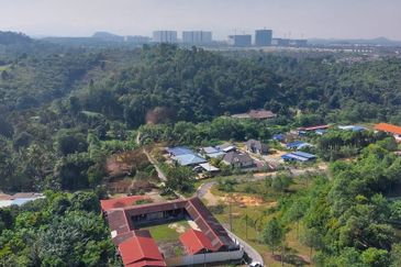 D'Cerrum Apartment @ Setia EcoHill