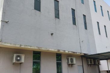 RENOVATED 3 Storey Semi D Factory, Tiong Nam Industrial Park, Sek 15, Shah Alam