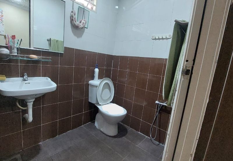 Taman Alam Megah, Seksyen 28