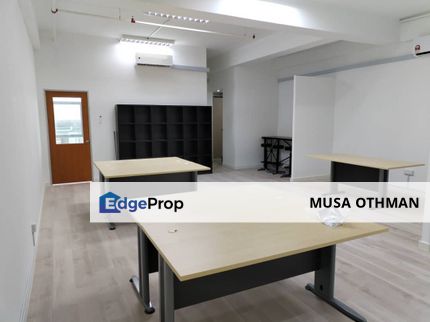 FULLY FURNISHED, Medium level Office, Kenwingston Business Centre, Cyberjaya, Selangor, Cyberjaya