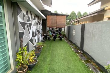 Seksyen 30, Shah Alam