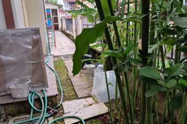 PARTIAL FURNISHED, 2 Storey Super Link House, Jln Birai, Bukit Jelutong, Shah Alam 