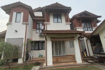 PARTIAL FURNISHED, 2 Storey Super Link House, Jln Birai, Bukit Jelutong, Shah Alam 
