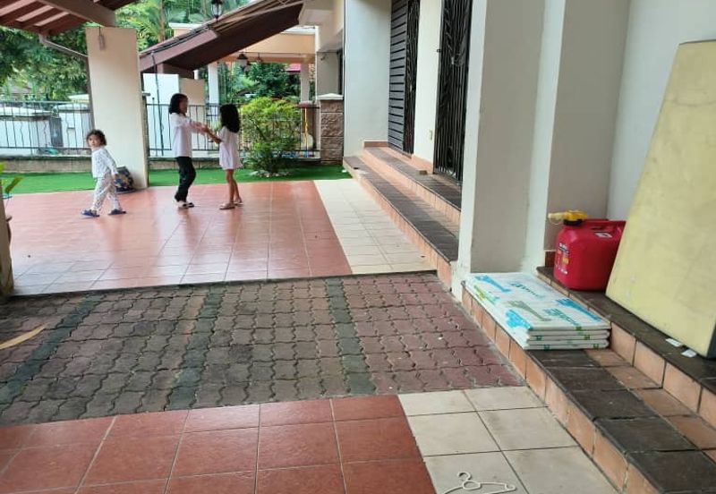 PARTIAL FURNISHED, 2 Storey Super Link House, Jln Birai, Bukit Jelutong, Shah Alam 