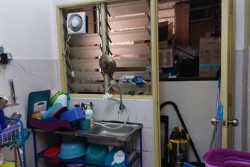 Camellia Court Taman Impian Putra