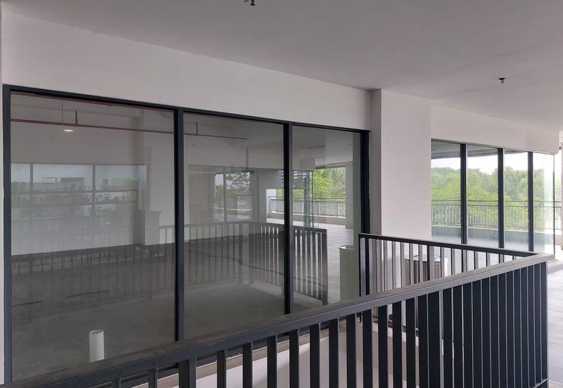 Radia Retail, Seksyen U8