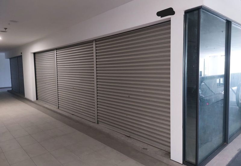 Radia Retail, Seksyen U8