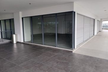 Radia Retail, Seksyen U8