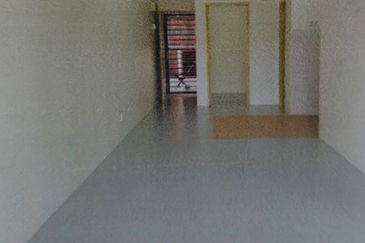 Camellia Court Taman Impian Putra