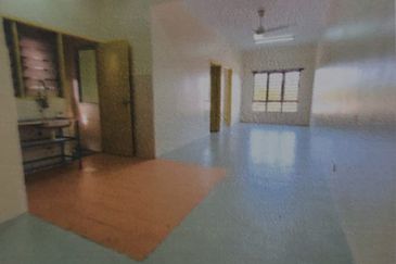 Camellia Court Taman Impian Putra