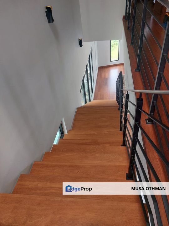 TRI - LEVEL HARMONY: VERTICAL LUXURY MEETS FAMILY FLOW, Selangor, Shah Alam