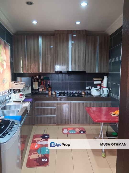 Renovated, 2 Storey Intermediate house, Laman Glenmarie,Shah Alam, Selangor, Glenmarie