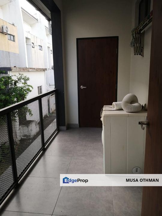 Renovated, 2 Storey Intermediate house, Laman Glenmarie,Shah Alam, Selangor, Glenmarie