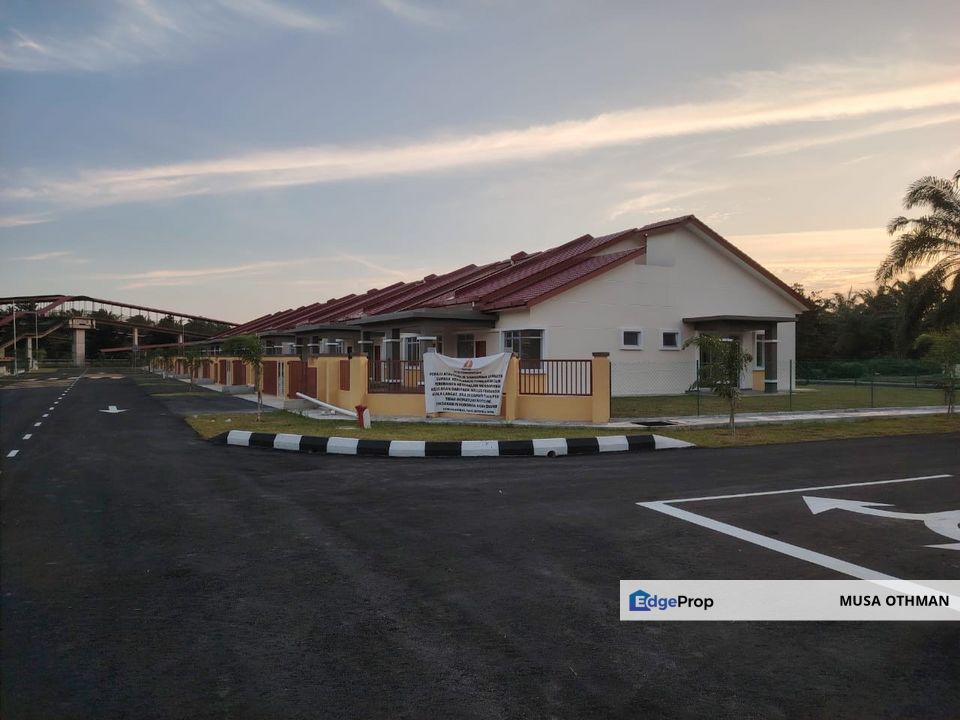 New Terrace end units, Selangor, Telok Panglima Garang