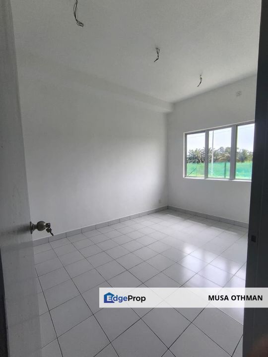 1 storey Terrace Intermediate house, Taman  Salak Kasturi Fasa 2, Sepang Selangor , Selangor, Sepang