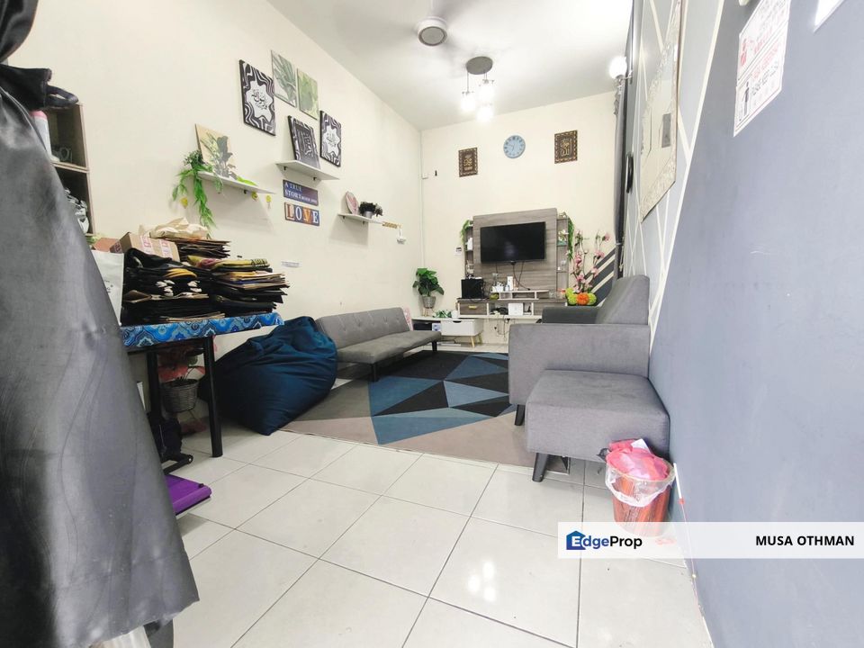 BASIC UNIT, 1 storey house,  Jalan Besi, Sek 29, Shah Alam, Selangor, Shah Alam