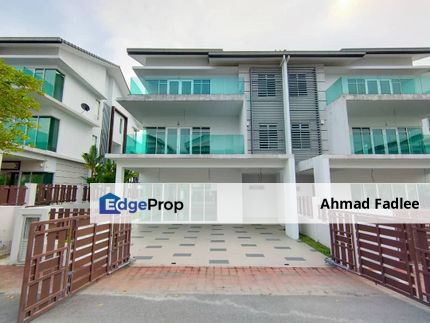 NEW UNIT 3 Storey Semi-D 1080 Residence, Kajang, Selangor, Kajang