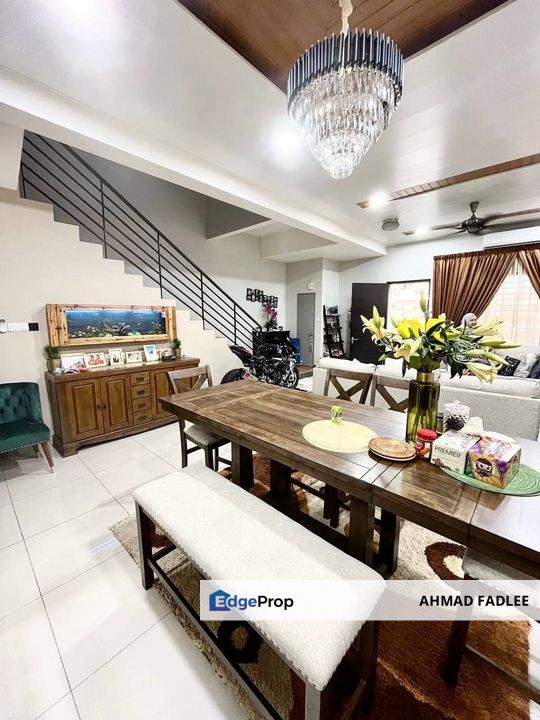 RENOVATED 2 Storey Terrace Taman Harmoni Semenyih, Selangor, Semenyih