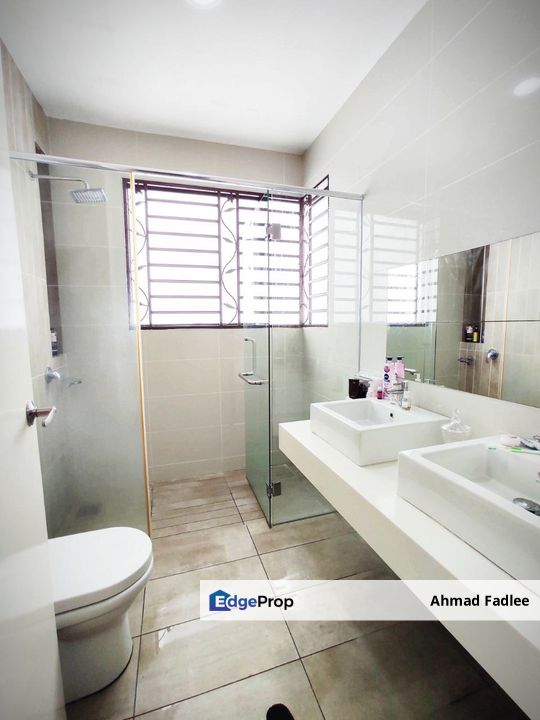 CHEAPEST 2 Storey Terresse Bandar Puteri Bangi, Selangor, Bangi