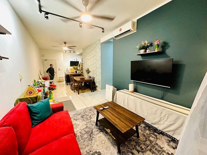 LOW FLOOR Savanna Executive Suites, Southville City Bangi, Selangor, Bangi